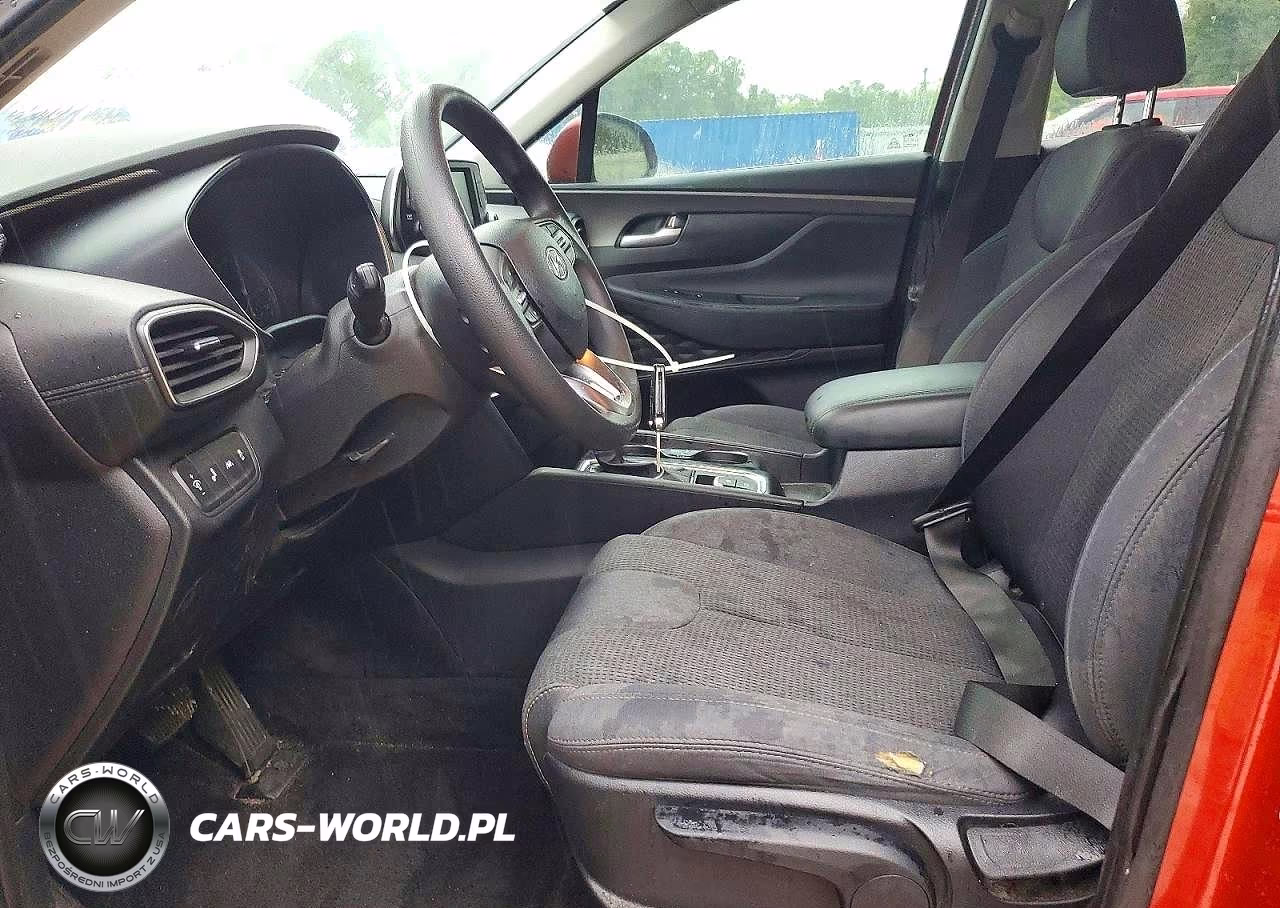 2019 Hyundai Santa Fe VIN:5NMS23AD0KH096656 - 7