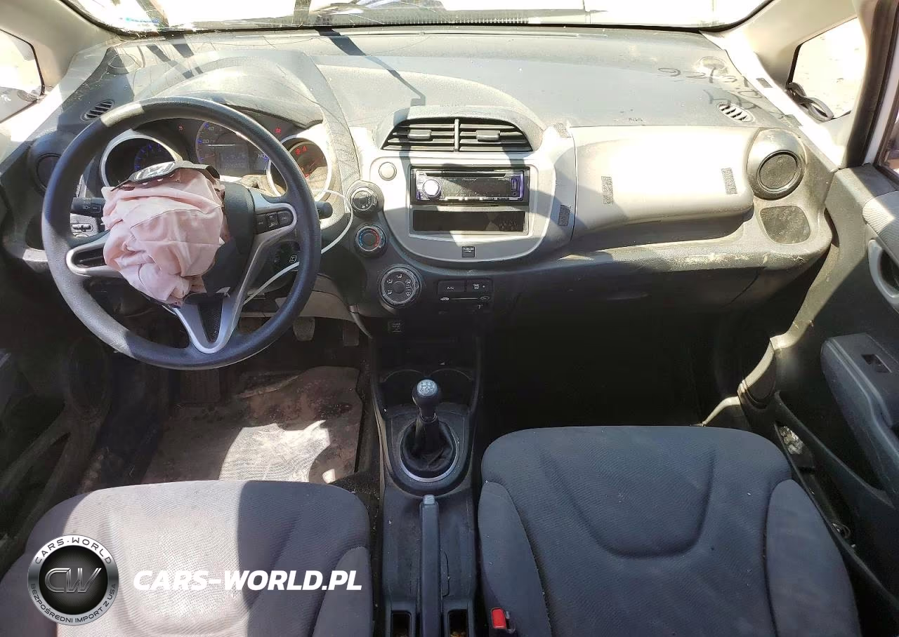 2013 Honda Fit VIN:JHMGE8G37DC014270 - 8