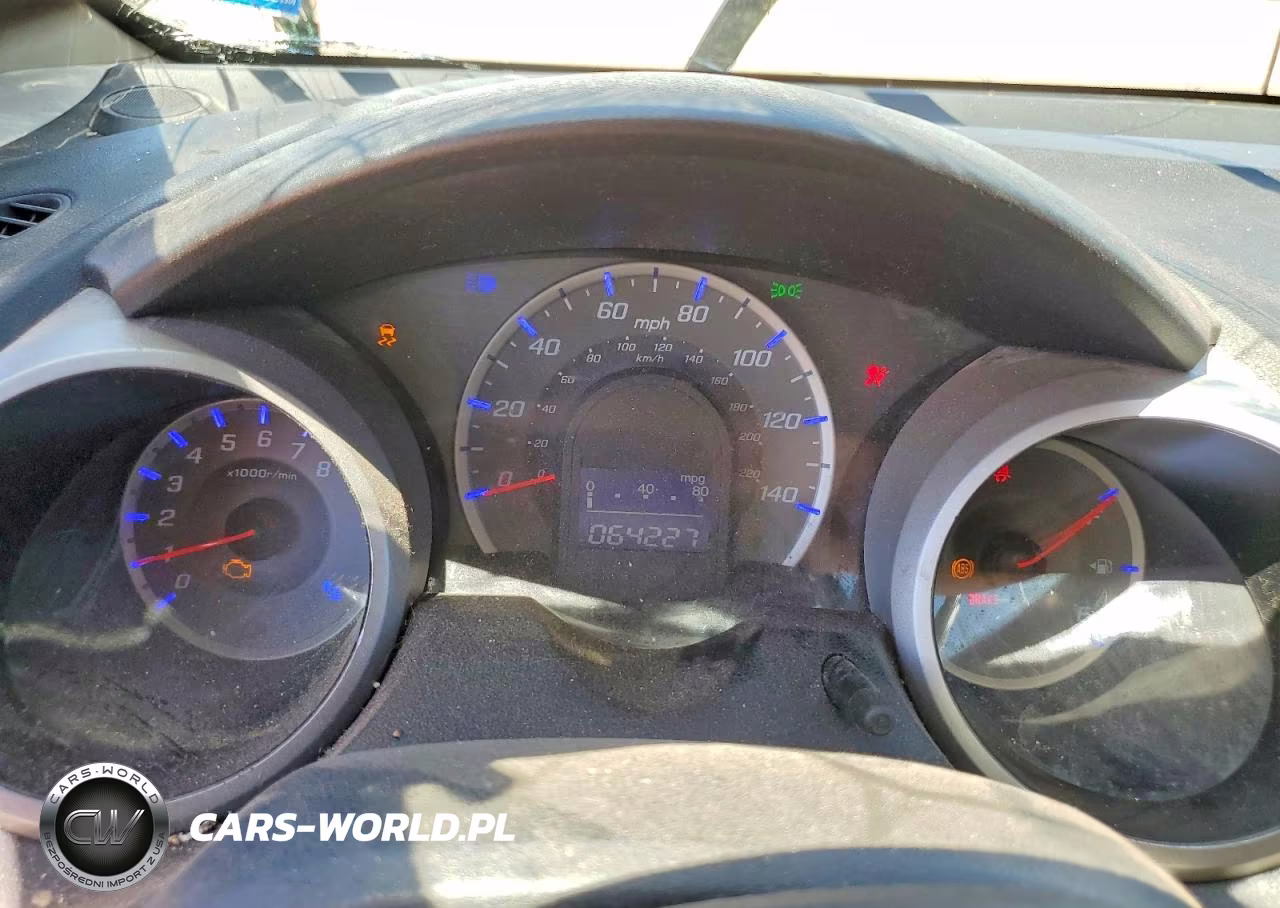 2013 Honda Fit VIN:JHMGE8G37DC014270 - 9