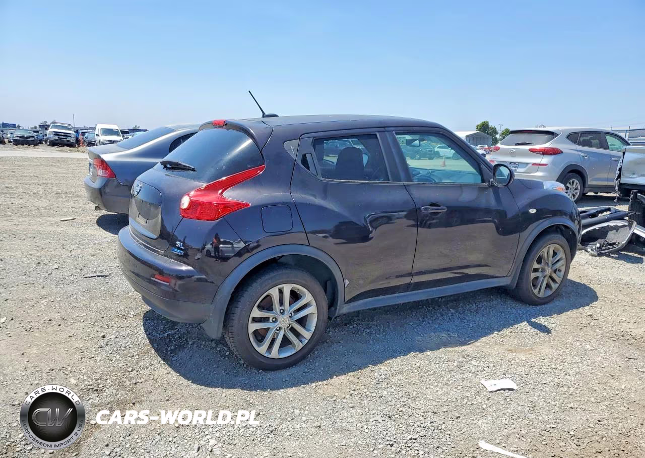 2014 Nissan Juke Sl VIN:JN8AF5MRXET359729 - 3