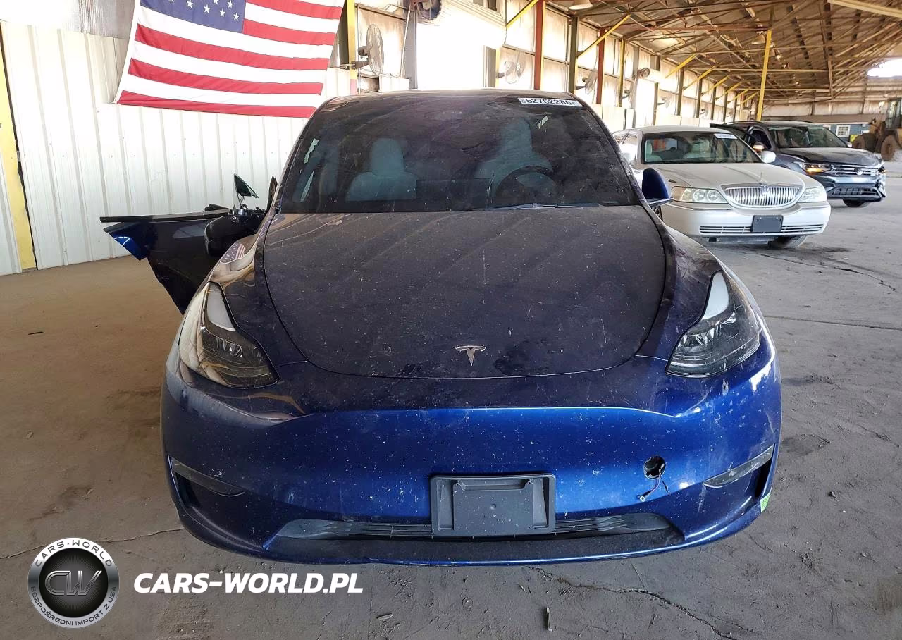 2023 Tesla Model Y VIN:7SAYGAEE0PF682627 - 5