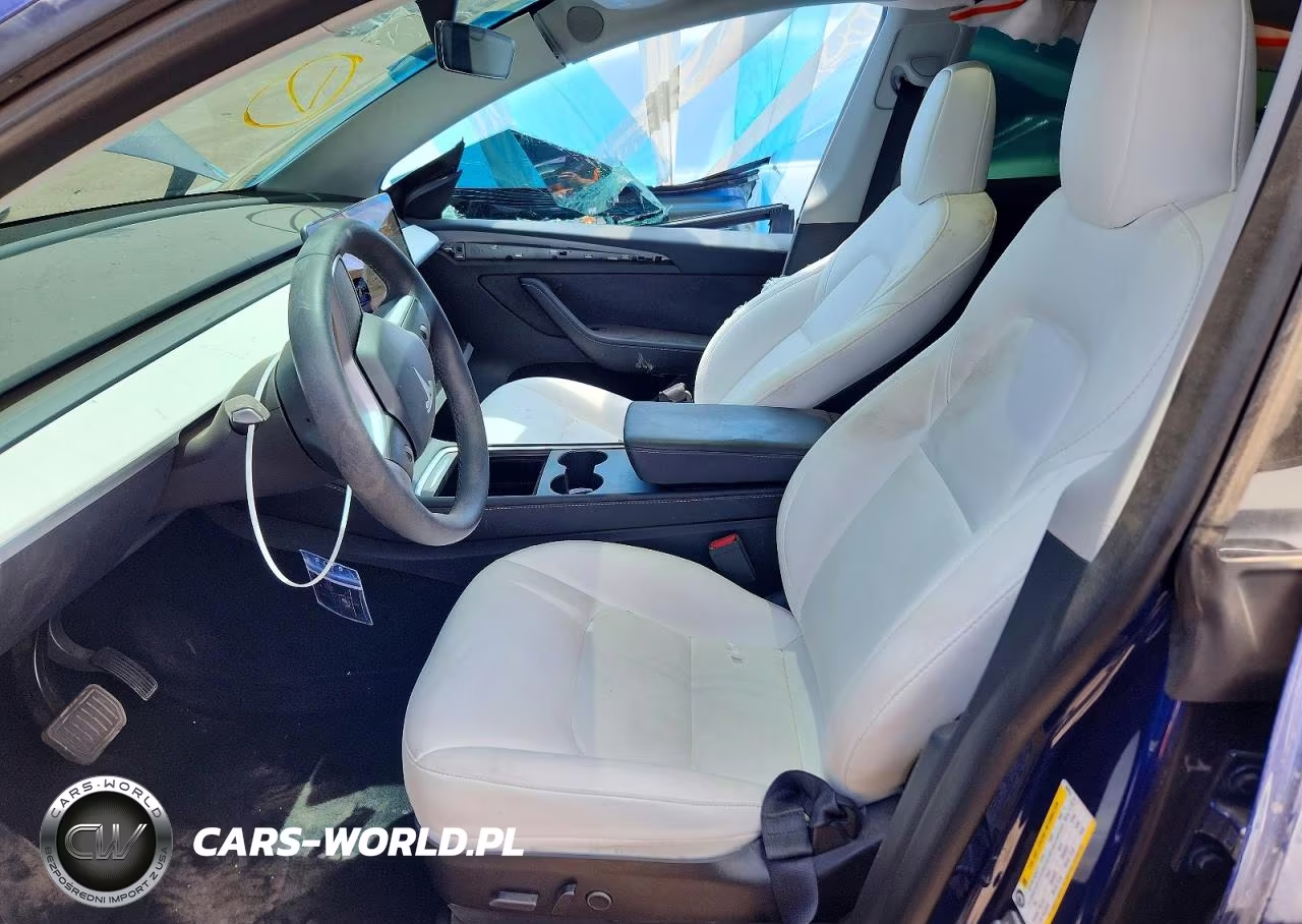 2023 Tesla Model Y VIN:7SAYGAEE0PF682627 - 7
