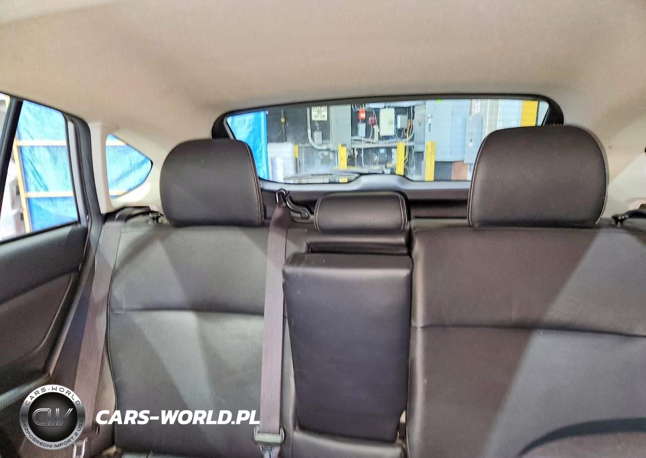 2016 Subaru Impreza Sport Limited VIN:JF1GPAU69G8235190 - 10