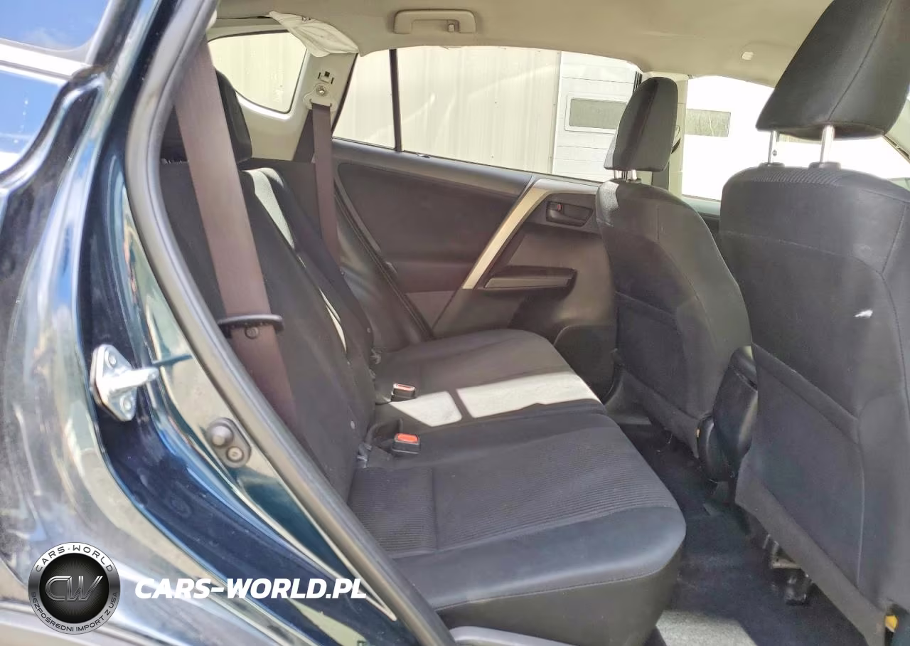 2018 Toyota Rav4 Le VIN:JTMBFREV7JJ234499 - 11