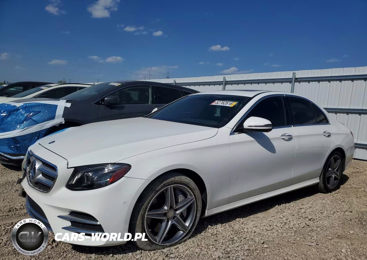2017 Mercedes-Benz E 300 4Matic – zdjęcie 1 z 12