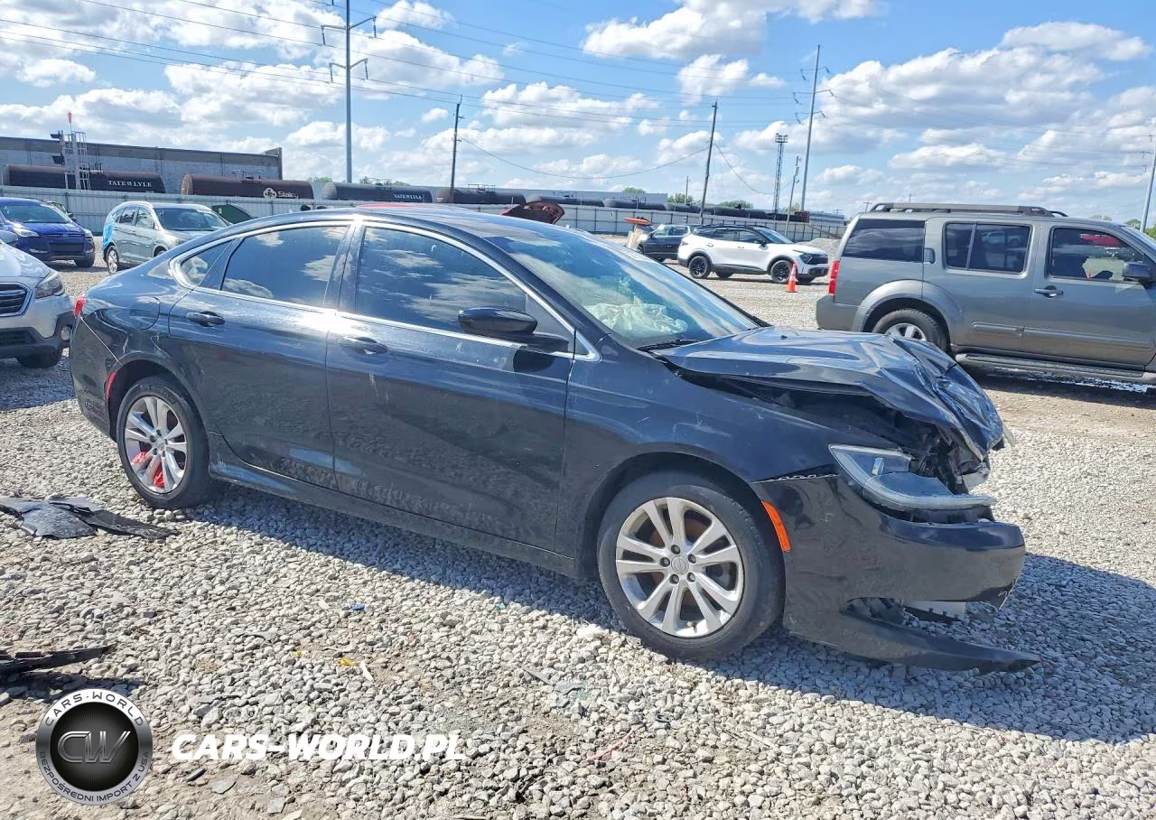 2015 Chrysler 200 Limited VIN:1C3CCCAB9FN626135 - 4