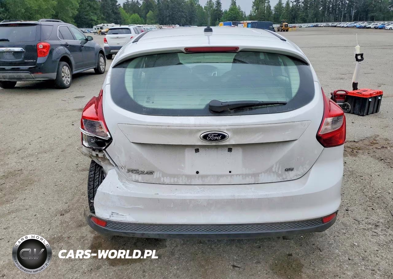 2014 Ford Focus Se VIN:1FADP3K22EL112470 - 6