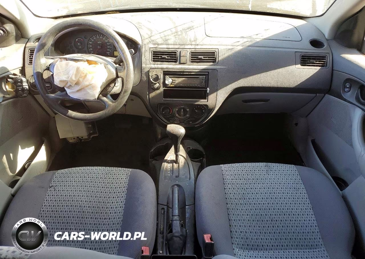 2007 Ford Focus Zx4 VIN:1FAHP34NX7W134484 - 8