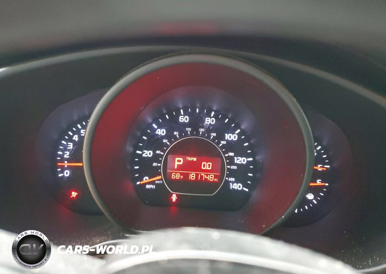 2016 Kia Soul Base VIN:KNDJN2A26G7831263 - 9