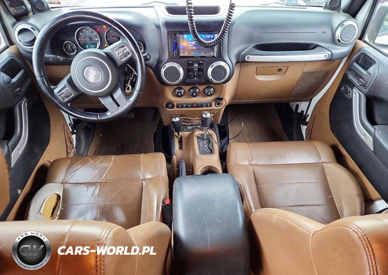 2011 Jeep Wrangler Unlimited Sahara VIN:1J4BA5H12BL588592 - 8