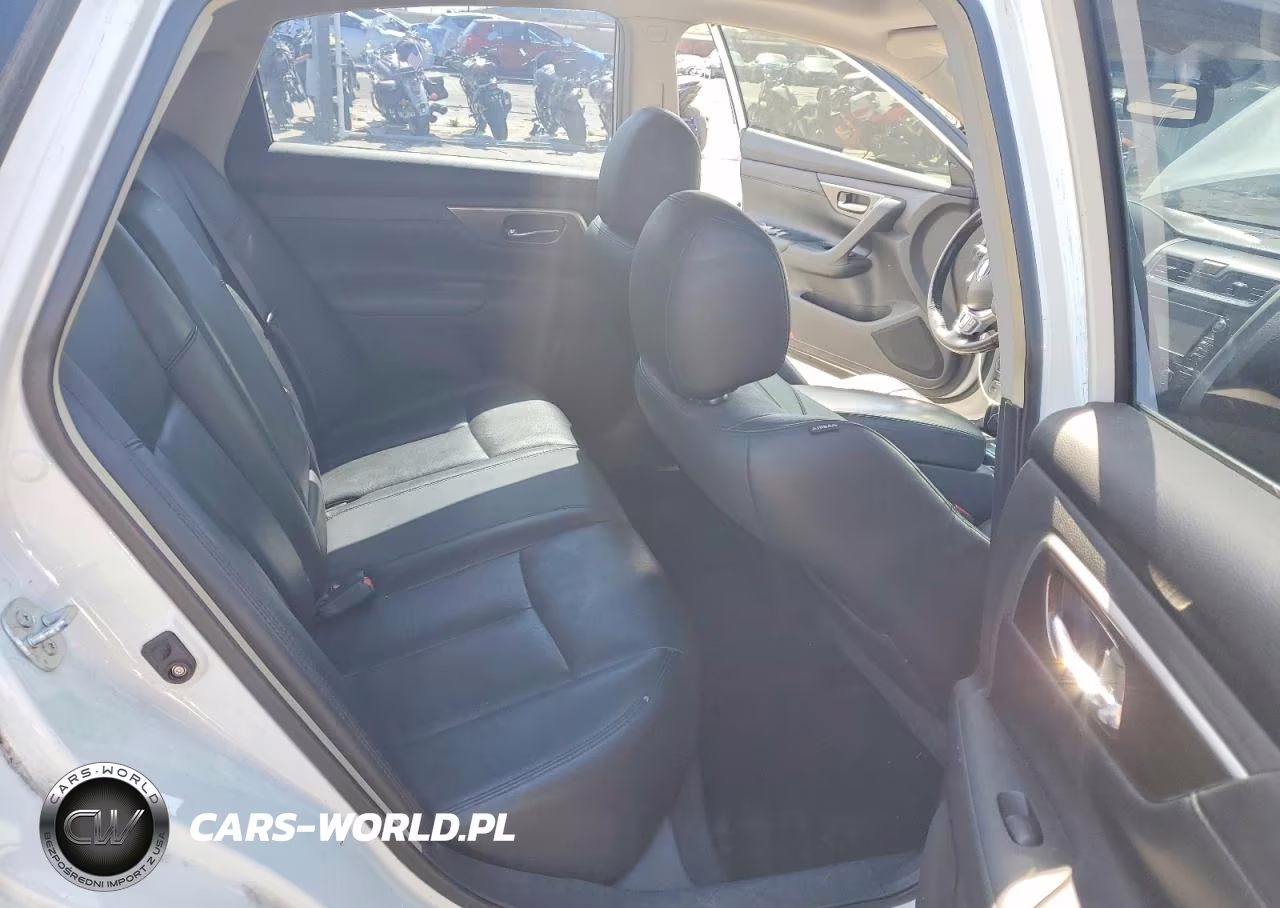 2013 Nissan Altima 2.5 VIN:1N4AL3AP8DN526268 - 10