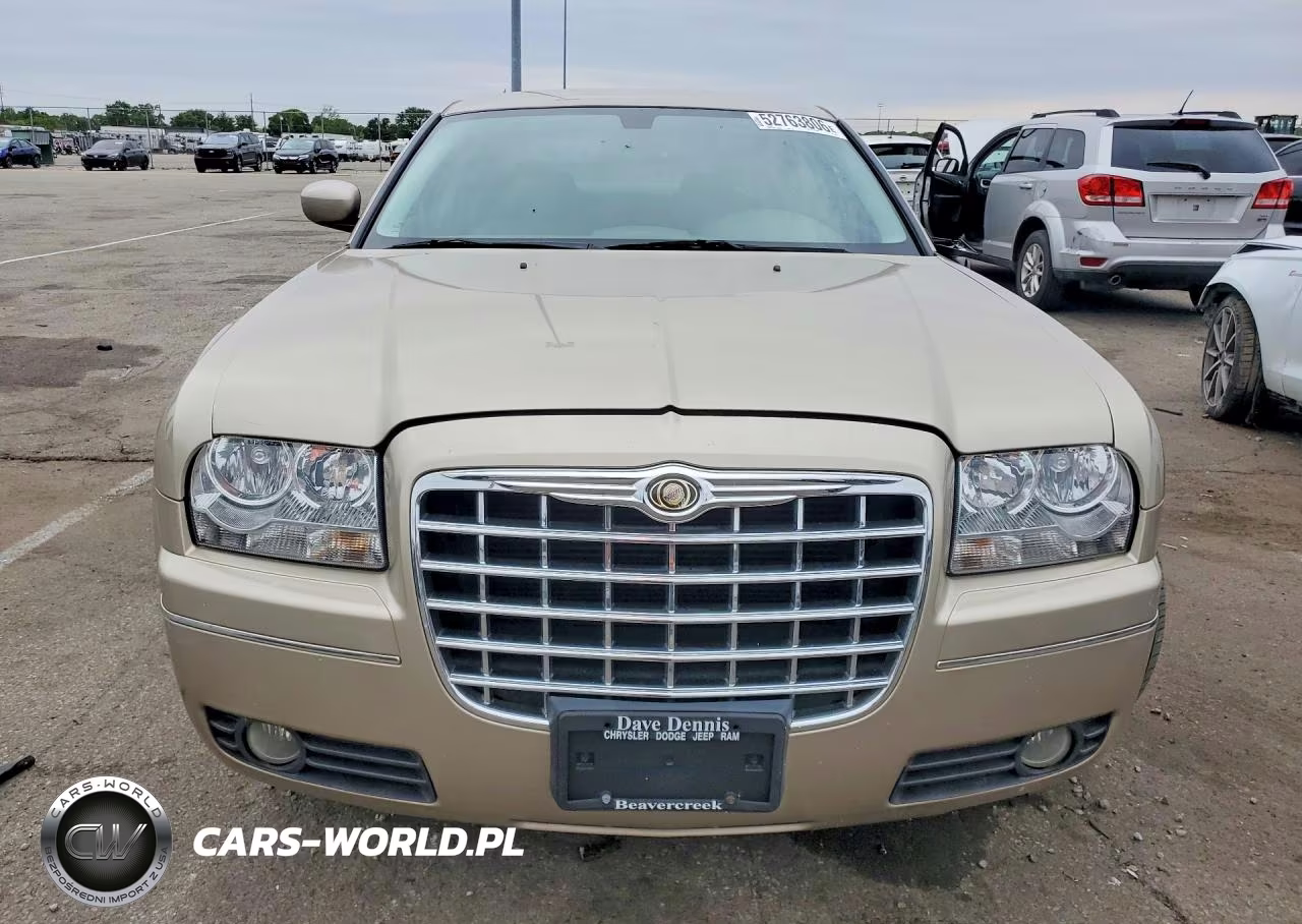 2009 Chrysler 300 Touring VIN:2C3LA53V49H534548 - 5