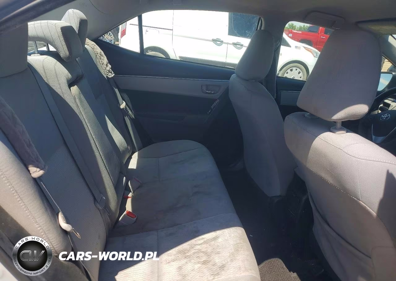 2016 Toyota Corolla Le Plus VIN:2T1BURHE3GC605079 - 10