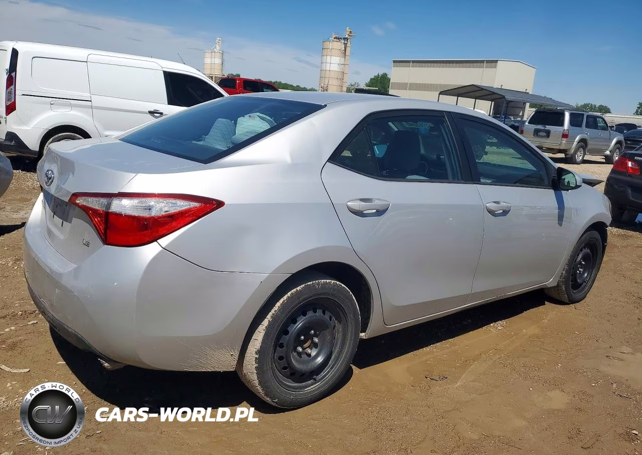 2016 Toyota Corolla Le Plus VIN:2T1BURHE3GC605079 - 3