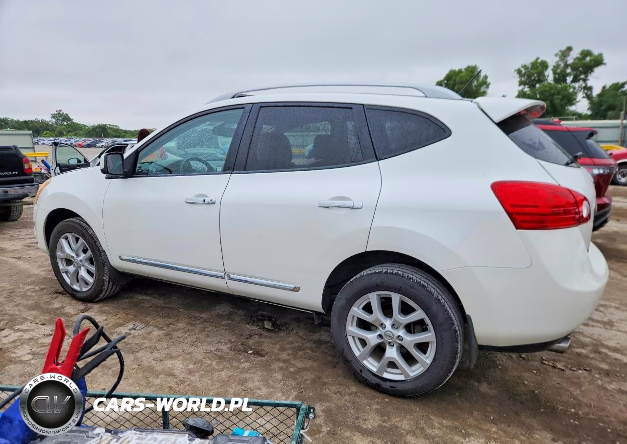 2011 Nissan Rogue S VIN:JN8AS5MT9BW166215 - 2