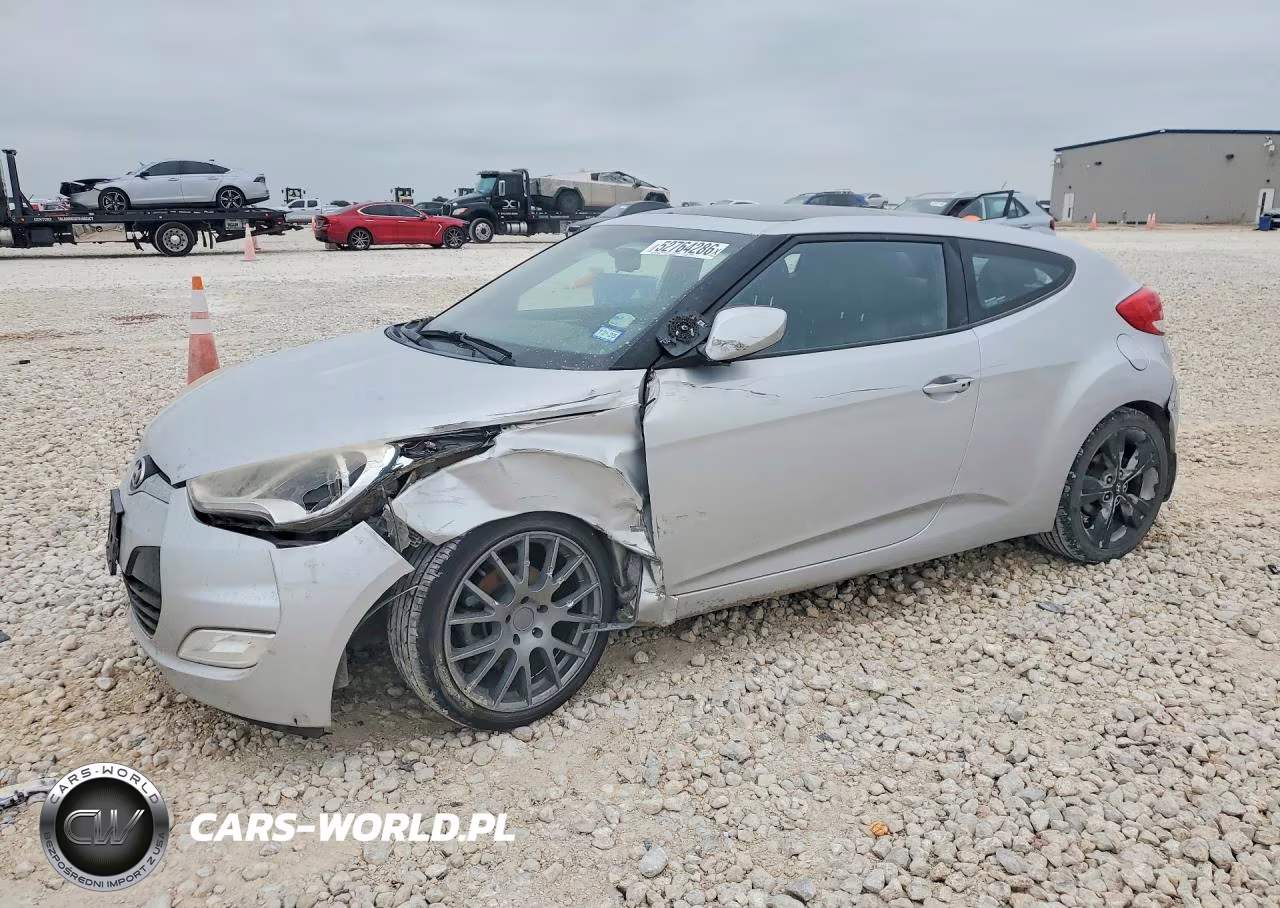 2016 Hyundai Veloster Base