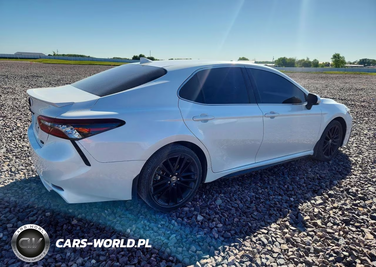 2021 Toyota Camry Xse VIN:4T1K61AK0MU526488 - 3