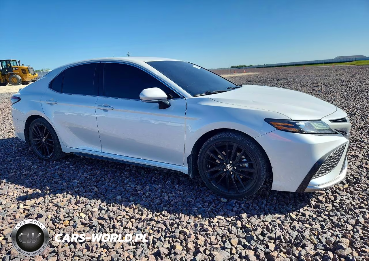 2021 Toyota Camry Xse VIN:4T1K61AK0MU526488 - 4