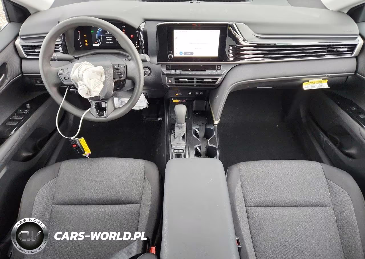 2026 Toyota Camry Le VIN:4T1DAACK5TU221538 - 8