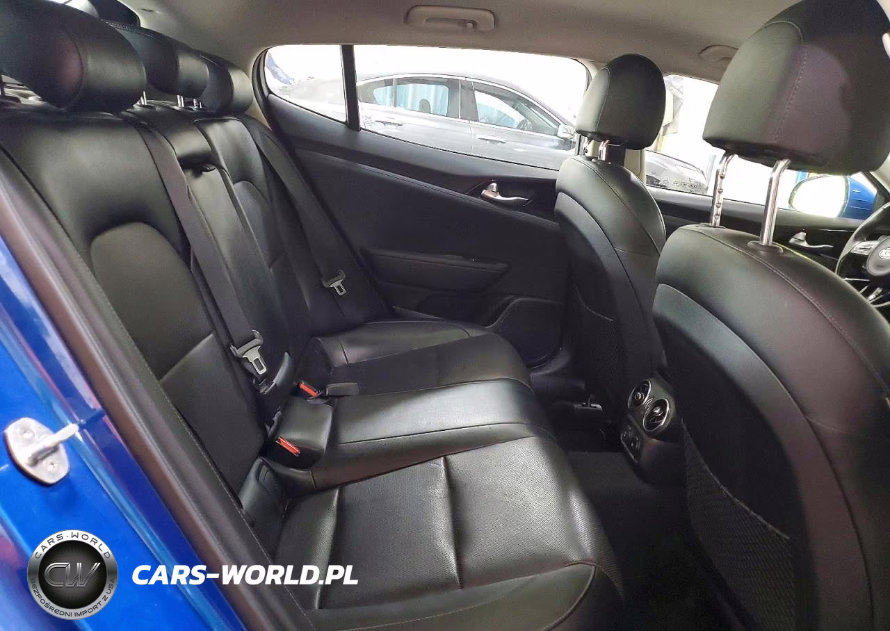 2019 Kia Stinger Base VIN:KNAE15LA0K6058093 - 10