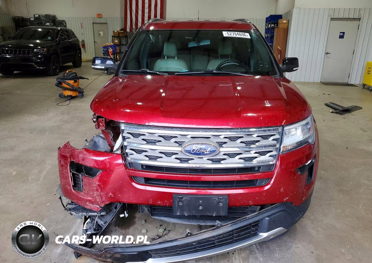 2018 Ford Explorer Xlt VIN:1FM5K7D81JGA19153 - 5