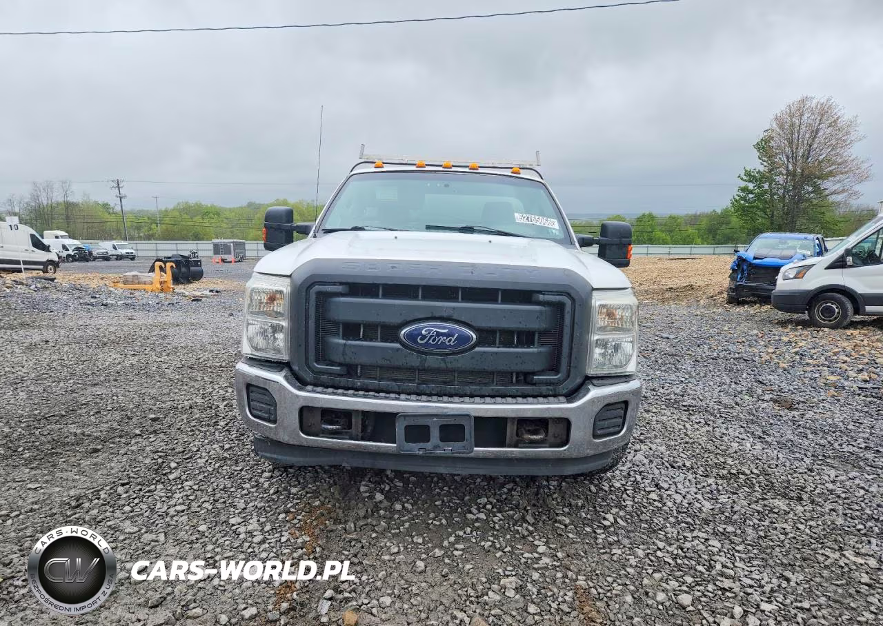 2014 Ford F250 Super Duty VIN:1FTBF2A66EEA37232 - 5
