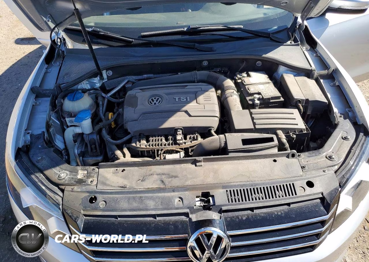 2015 Volkswagen Passat S VIN:1VWAT7A34FC010404 - 11