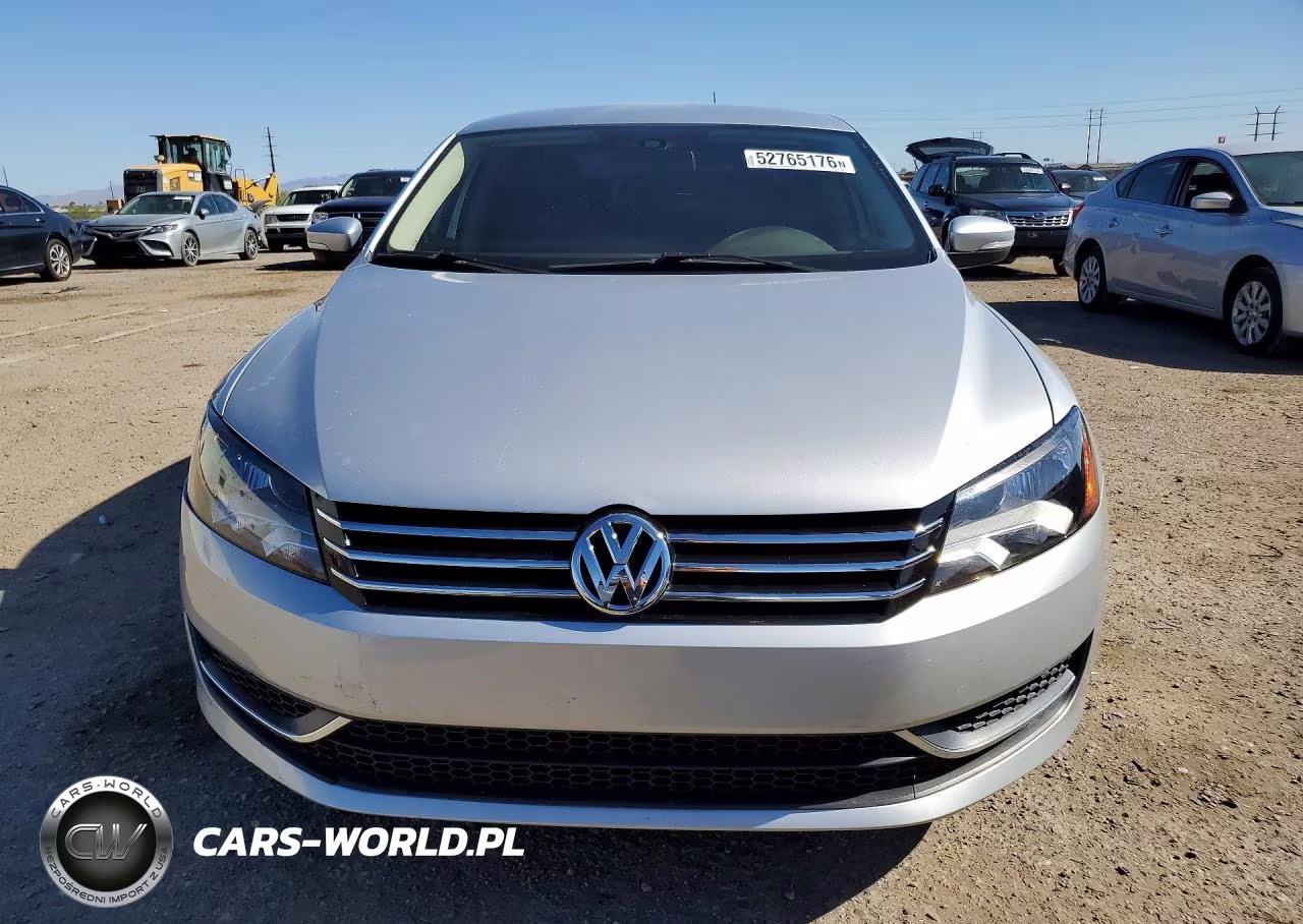 2015 Volkswagen Passat S VIN:1VWAT7A34FC010404 - 5