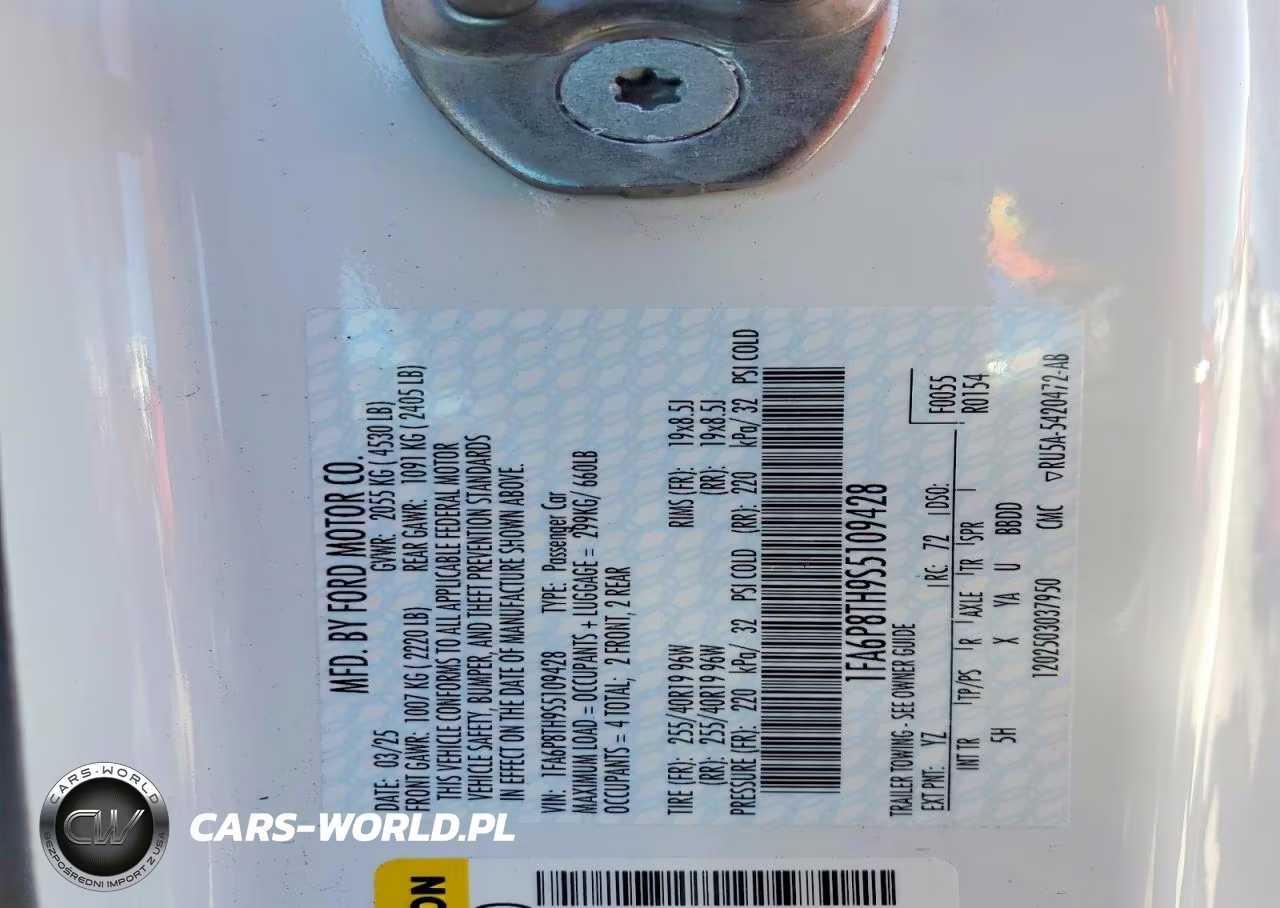 2025 Ford Mustang VIN:1FA6P8TH9S5109428 - 13