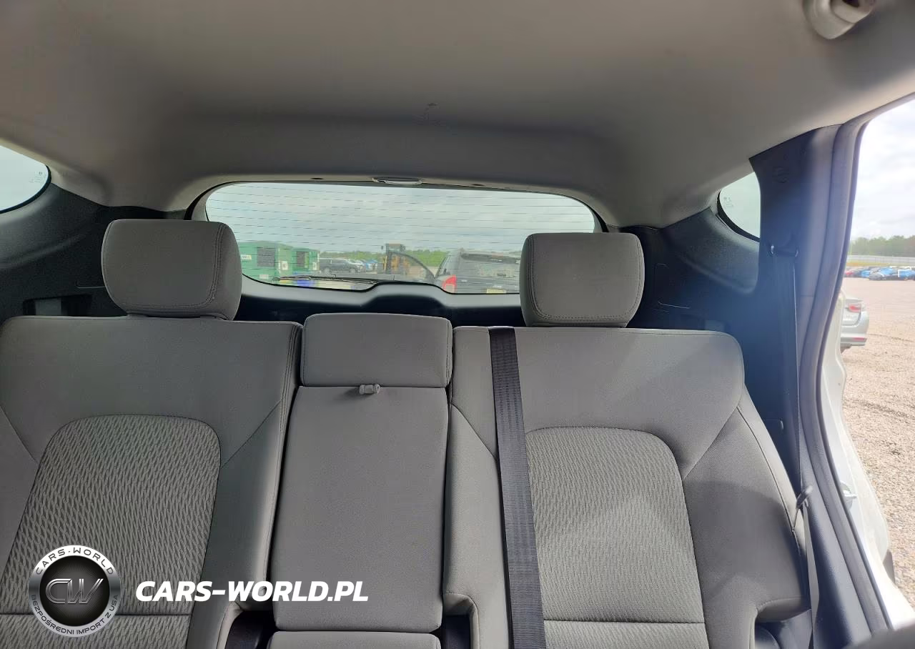 2017 Hyundai Santa Fe Sport 2.4L VIN:5XYZTDLB3HG403849 - 10