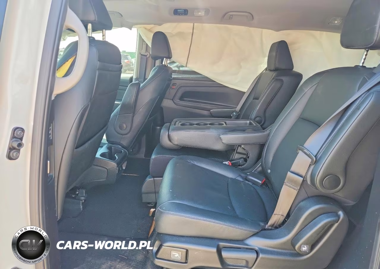 2022 Honda Odyssey Touring VIN:5FNRL6H85NB024623 - 11