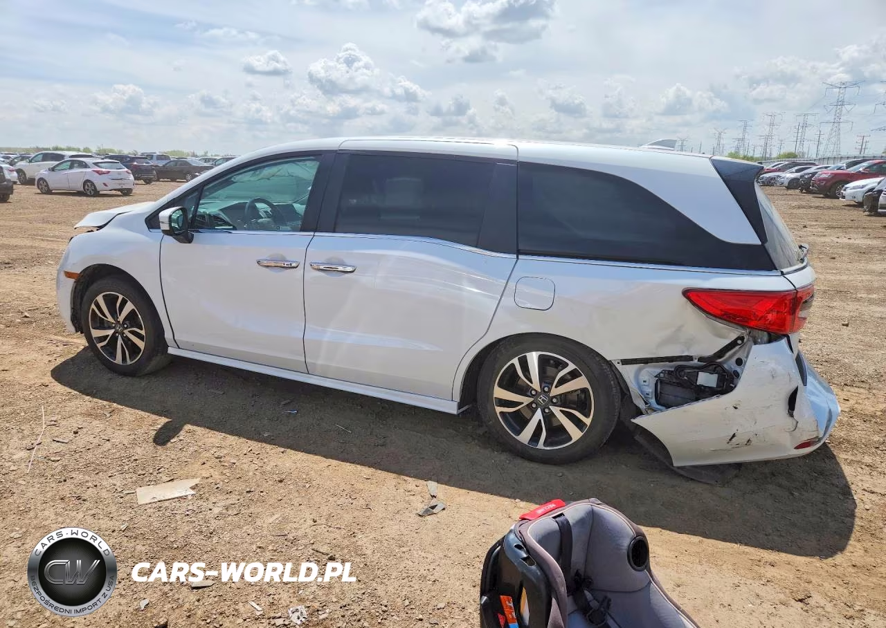 2022 Honda Odyssey Touring VIN:5FNRL6H85NB024623 - 2