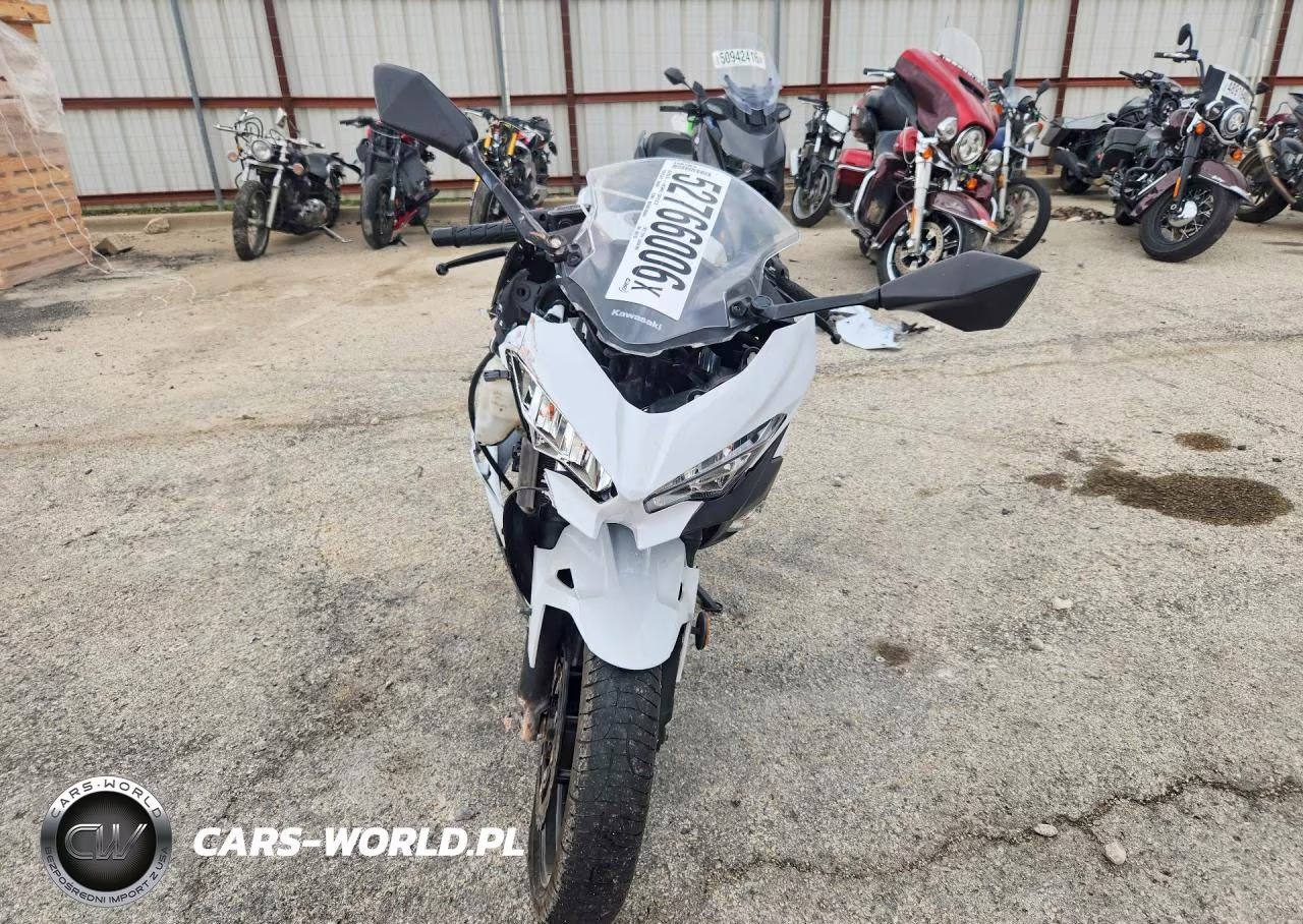 2020 Kawasaki Ex400 VIN:JKAEXKH11LDA69753 - 2