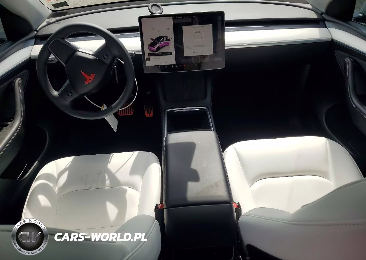 2023 Tesla Model Y VIN:7SAYGDEF6PF832900 - 8