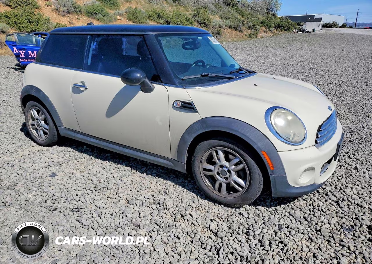 2014 Mini Cooper VIN:WMWSU3C56BT091652 - 4