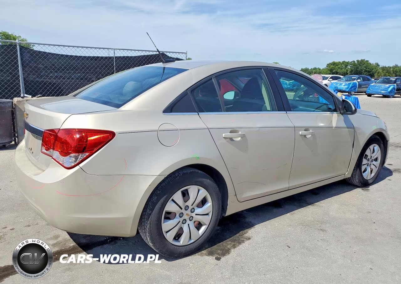 2012 Chevrolet Cruze Ls VIN:1G1PC5SH1C7205000 - 3