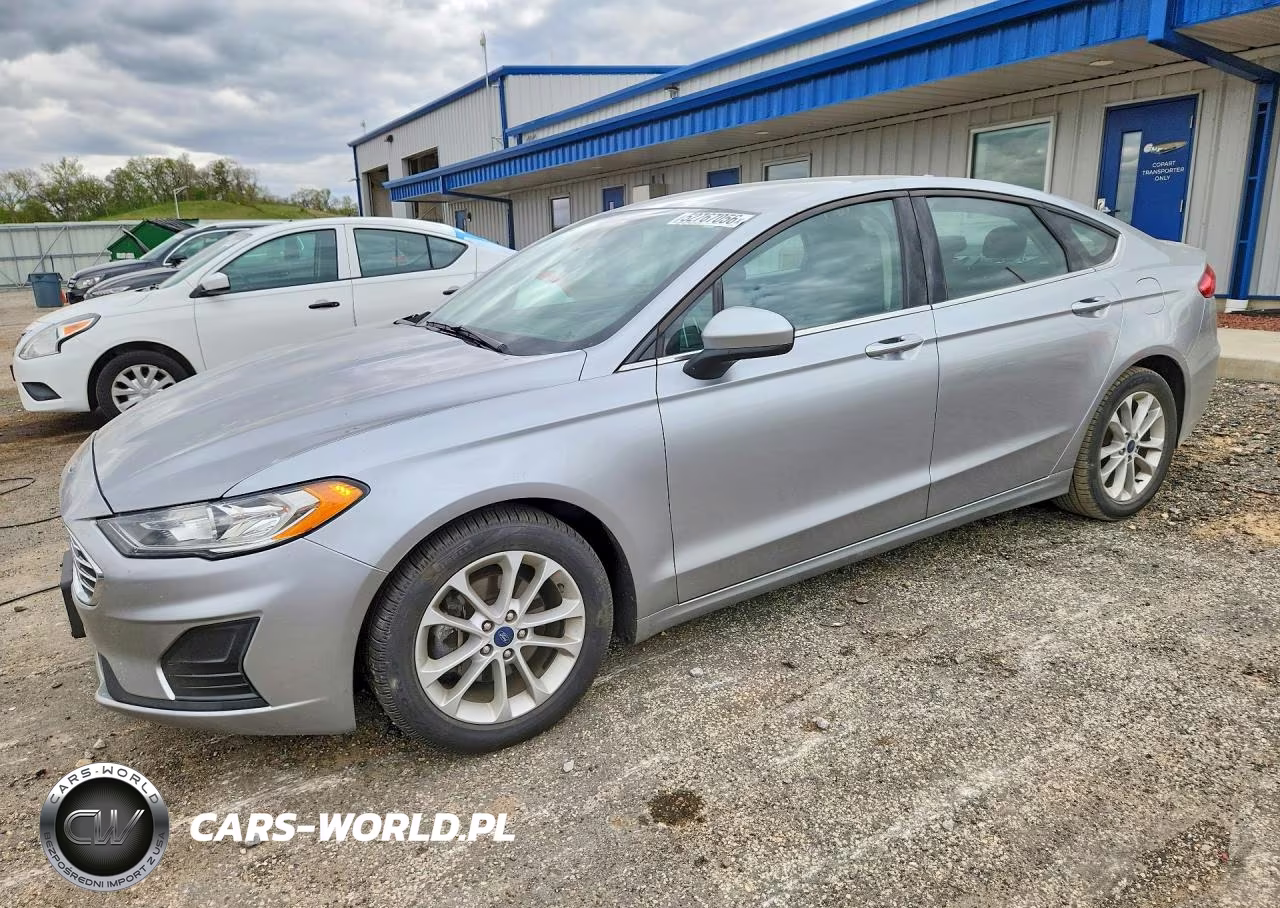 2020 Ford Fusion Se