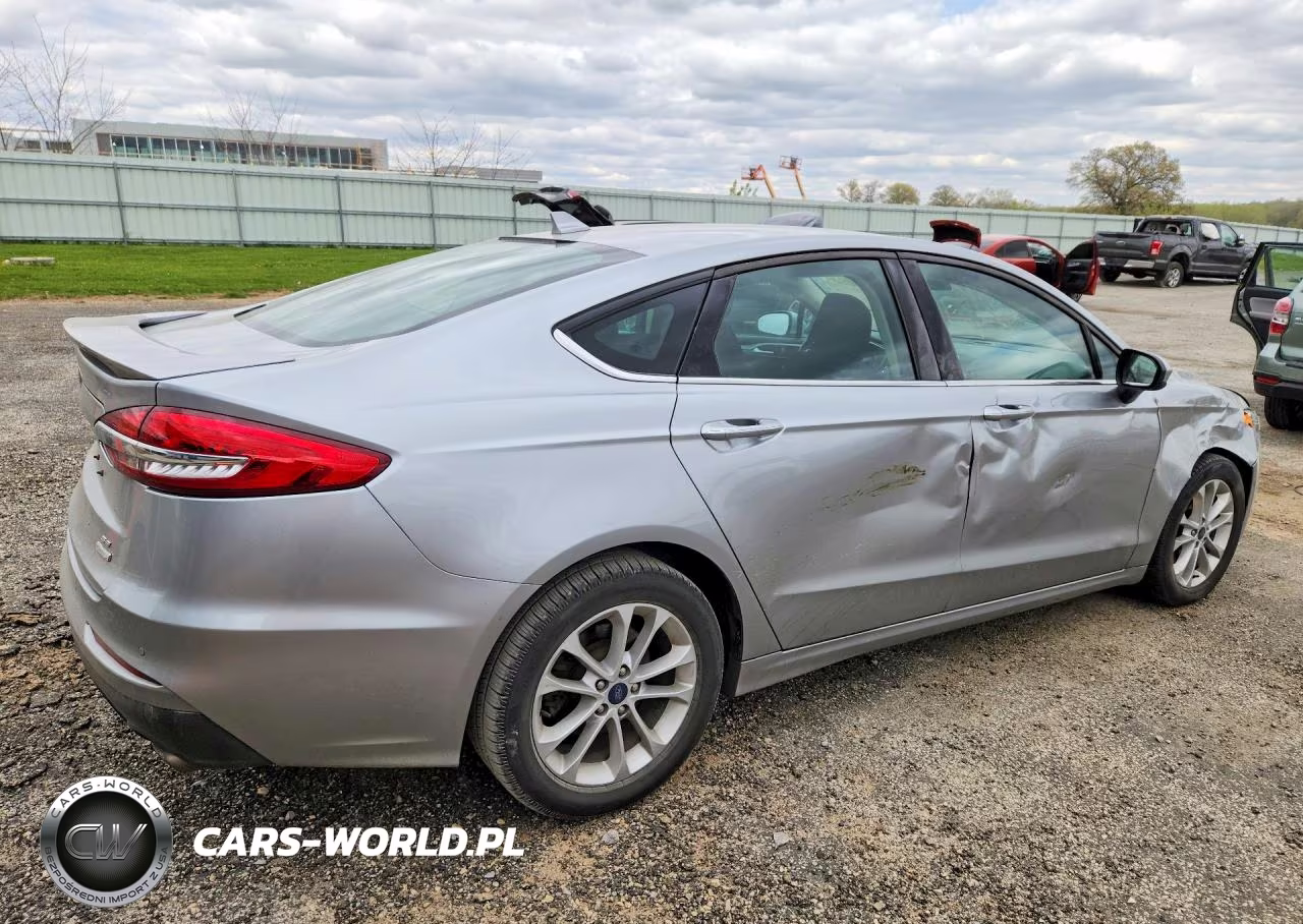 2020 Ford Fusion Se VIN:3FA6P0HD8LR185406 - 3
