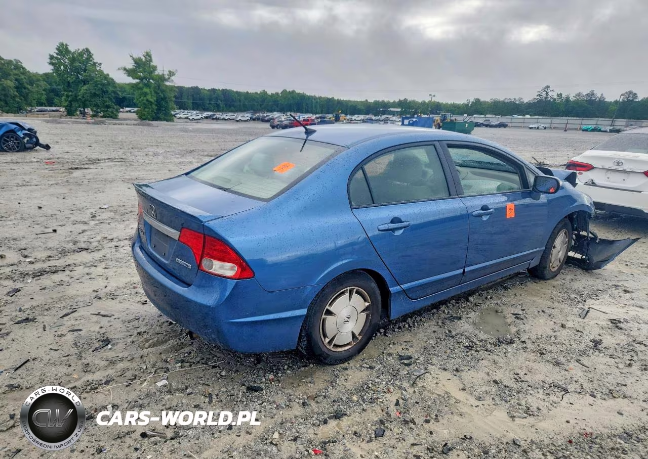 2010 Honda Civic Hybrid VIN:JHMFA3F26AS000106 - 3