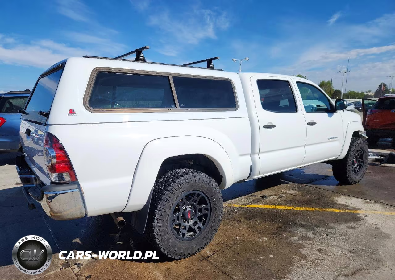 2012 Toyota Tacoma Double Cab Long Bed VIN:3TMMU4FN9CM041292 - 3