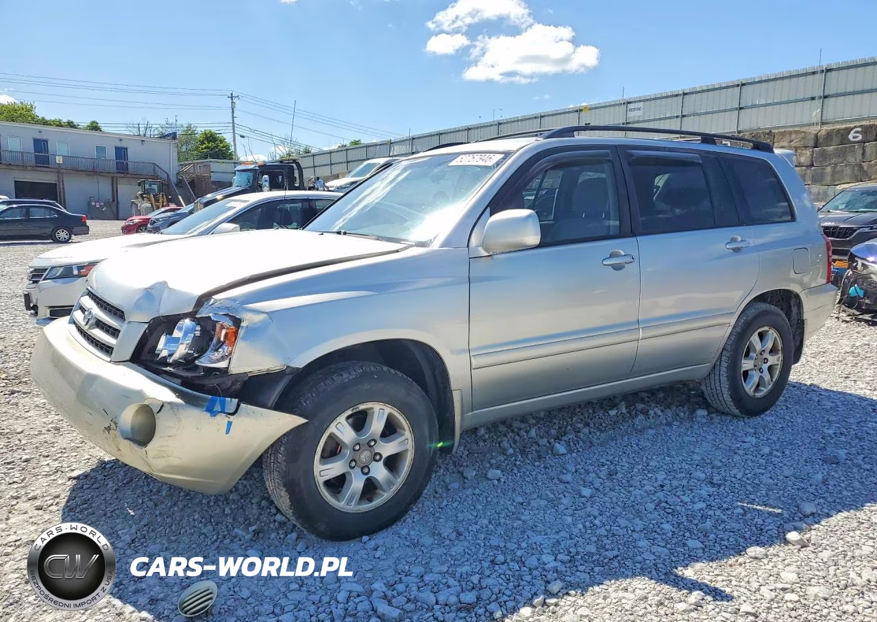2001 Toyota Highlander Base