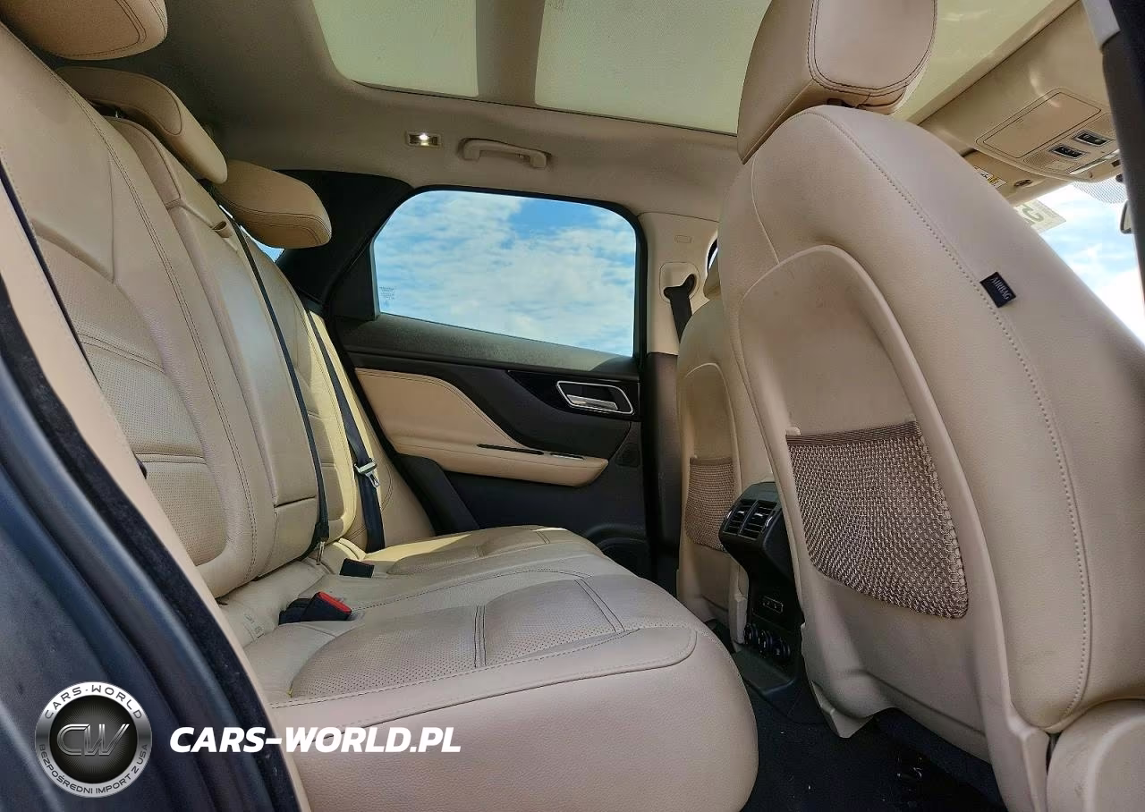 2018 Jaguar F-Pace Prestige VIN:SADCK2FX8JA289264 - 11
