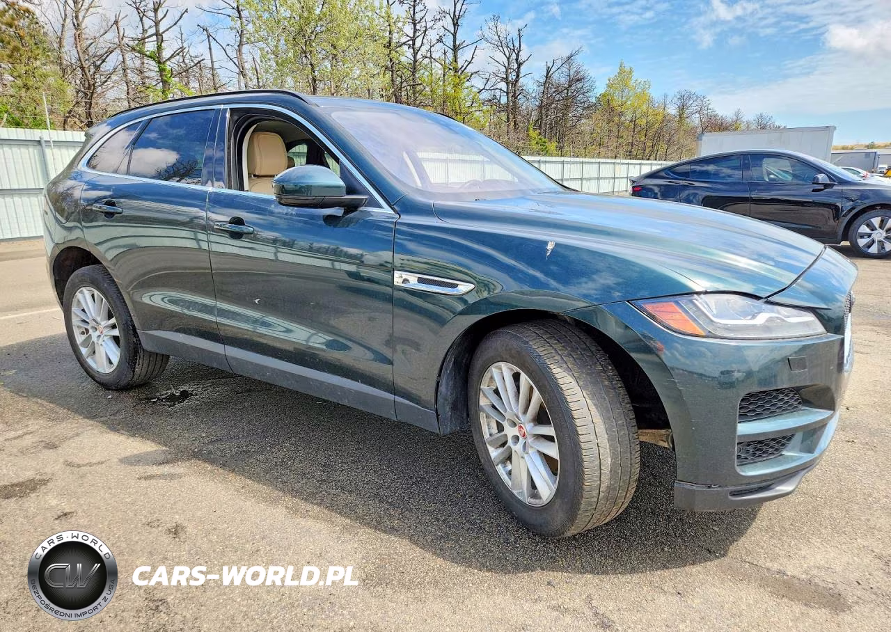 2018 Jaguar F-Pace Prestige VIN:SADCK2FX8JA289264 - 4