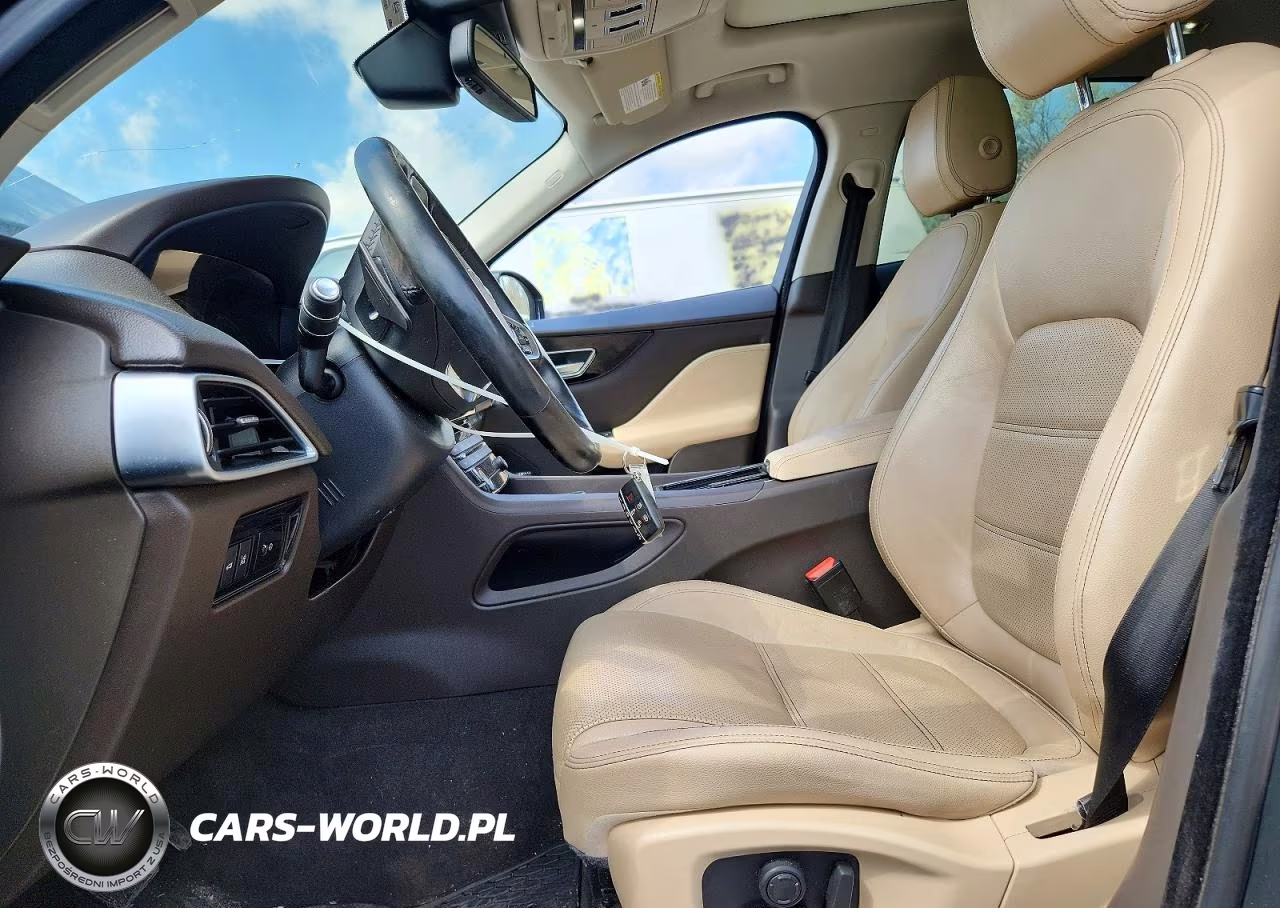2018 Jaguar F-Pace Prestige VIN:SADCK2FX8JA289264 - 7