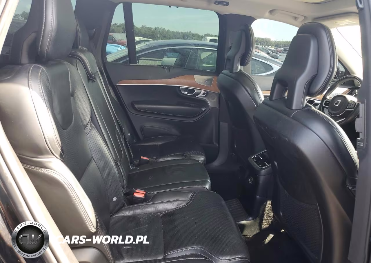 2018 Volvo Xc90 T8 VIN:YV4BR0PL2J1380434 - 11