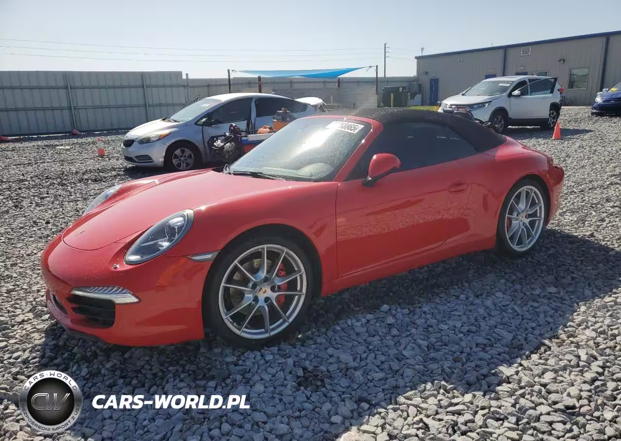 PORSCHE