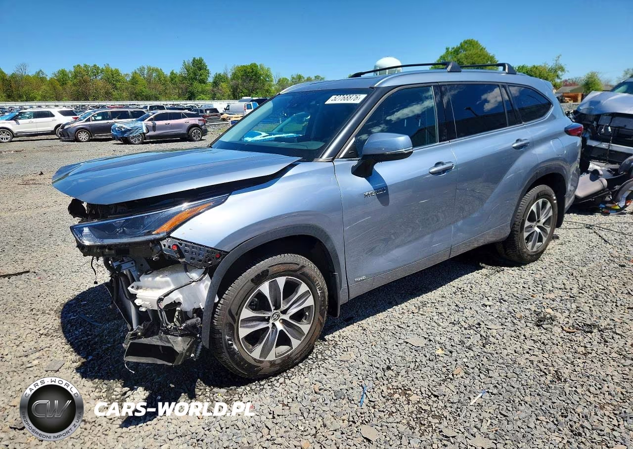 2021 Toyota Highlander Hybrid Xle