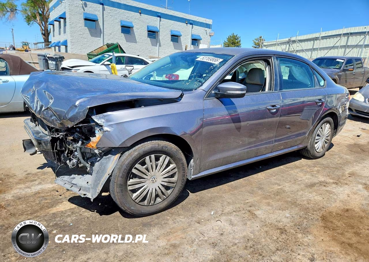 2015 Volkswagen Passat S