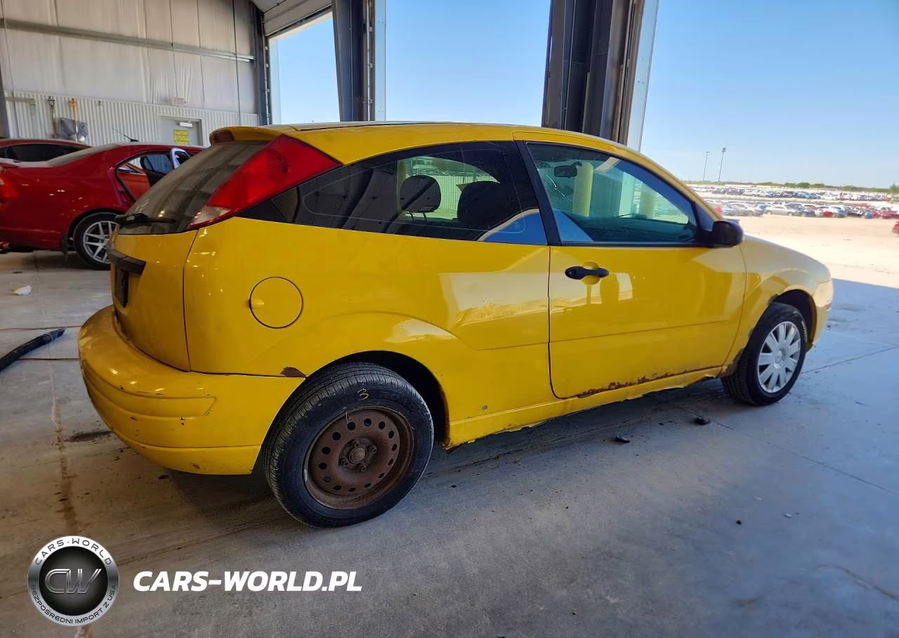 2007 Ford Focus Zx3 VIN:1FAFP31N77W260376 - 3