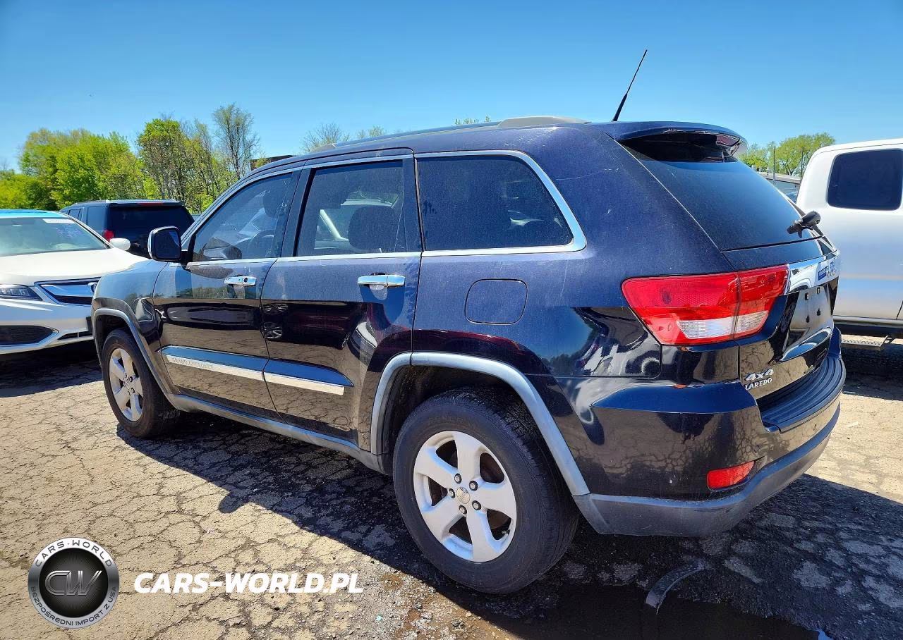 2011 Jeep Grand Cherokee Laredo VIN:1J4RR4GG4BC527414 - 2